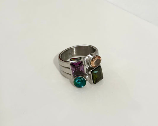 Silver plated ring with stones
