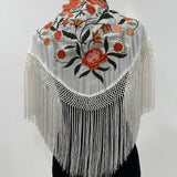 Mantón blanco bordado enrejado Cantillana