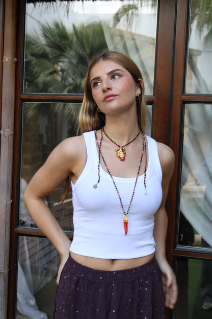 Collar cerámica reina roja