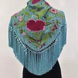 Mantón turquesa empolvado bordado Cantillana