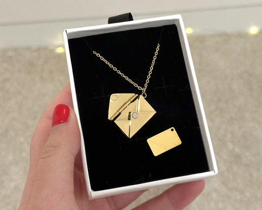 Gold customizable envelope necklace