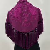 Mantón berenjena bordado al tono
