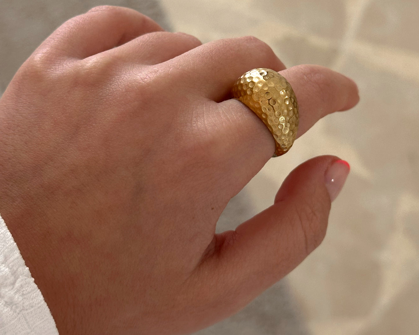 Anillo dorado vintage