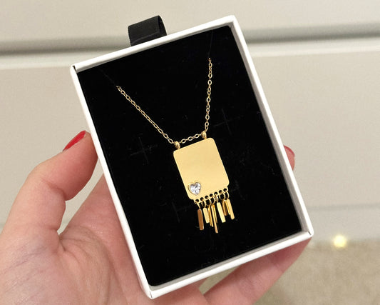 Customizable gold fringe necklace