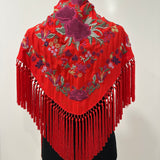 Mantón rojo amapola bordado Cantillana