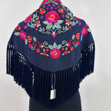 Mantón azul noche bordado color