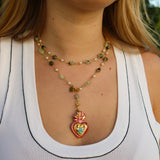 Charm cerámica sagrado corazón vino