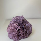 Triple clavel malva empolvado tintados a mano