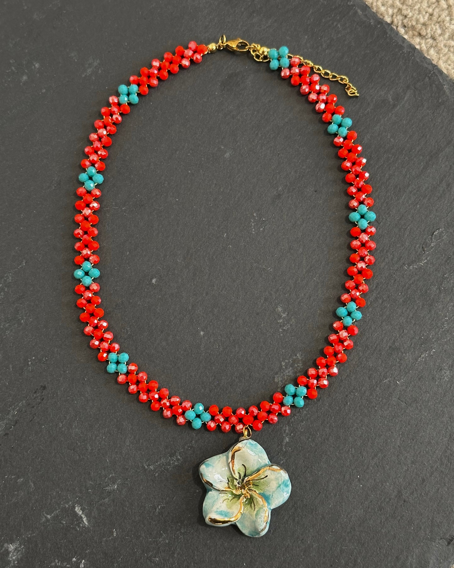 Collar cristales flor azul